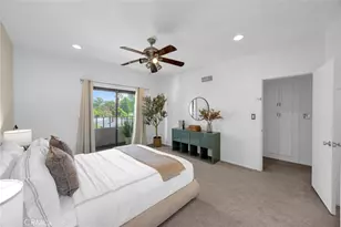 6540 Hayvenhurst Ave, Lake Balboa, CA 91406 - Photo 10
