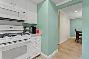 8877 Lauderdale Ct, Huntington Beach, CA 92646 - Photo 10