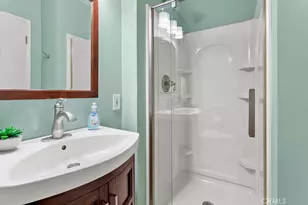 8877 Lauderdale Ct, Huntington Beach, CA 92646 - Photo 12