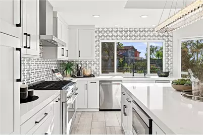 991 S Park Rim Circle, Anaheim, CA 92807 - Photo 8