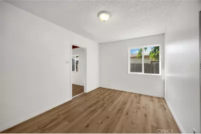 549 Hoefner, Los Angeles, CA 90022 - Photo 22