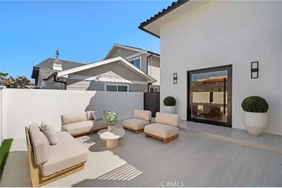 4042 Figaro, Huntington Beach, CA 92649 - Photo 6