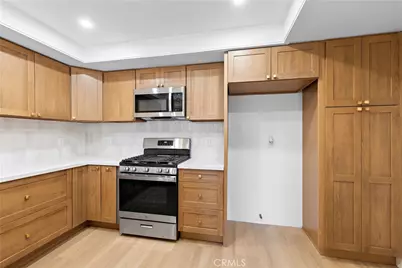 16512 Blackbeard Lane #204, Huntington Beach, CA 92649 - Photo 6
