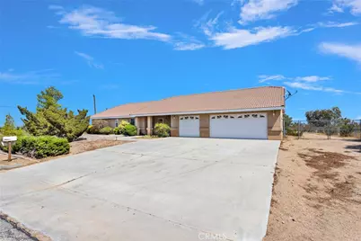 11281 Anaconda Avenue, Victorville, CA 92392 - Photo 4