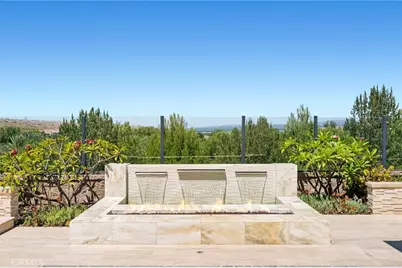 111 Shady Arbor, Irvine, CA 92618 - Photo 8