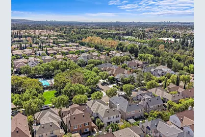 35 Stowe, Irvine, CA 92620 - Photo 50
