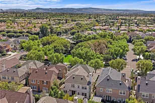 35 Stowe, Irvine, CA 92620 - Photo 48