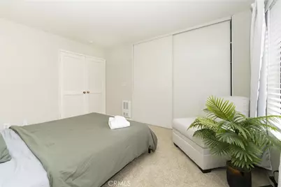 306 Streamwood, Irvine, CA 92620 - Photo 10