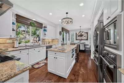 25451 Doyle Court, Stevenson Ranch, CA 91381 - Photo 12
