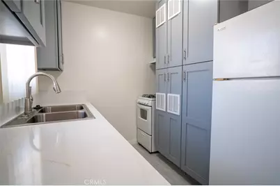 1116 West Avenue, Fullerton, CA 92833 - Photo 12