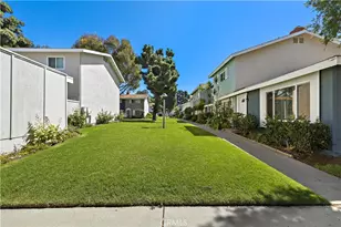 9741 Cornwall Dr, Huntington Beach, CA 92646 - Photo 22