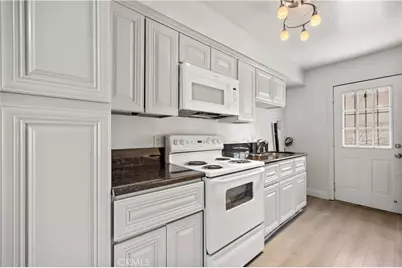 9741 Cornwall Drive, Huntington Beach, CA 92646 - Photo 10