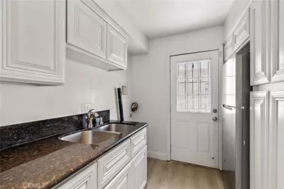 9741 Cornwall Drive, Huntington Beach, CA 92646 - Photo 12