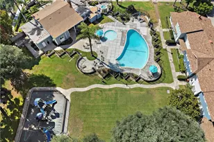 9741 Cornwall Dr, Huntington Beach, CA 92646 - Photo 30