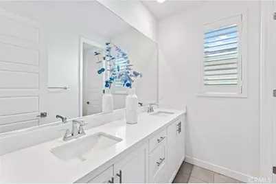 17700 Ridgeline Court, Saugus, CA 91350 - Photo 44