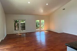 17226 Elkwood, Lake Balboa, CA 91406 - Photo 8