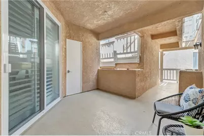 2000 Pacific Coast Highway #203, Huntington Beach, CA 92648 - Photo 40