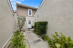 24 Sunfish, Irvine, CA 92604 - Photo 2