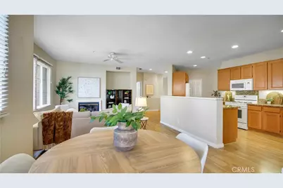 329 Rathbourne, Irvine, CA 92620 - Photo 8