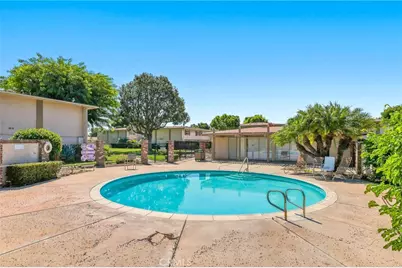 648 W Main #D, Tustin, CA 92780 - Photo 36