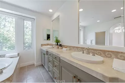 21 Rose Trellis, Irvine, CA 92603 - Photo 38