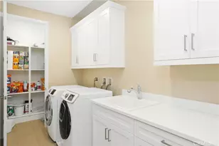 68 Bolide, Irvine, CA 92618 - Photo 52