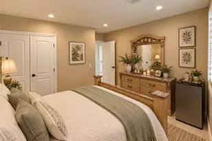 4228 Canoga Dr, Los Angeles, CA 91364 - Photo 18
