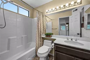 17 Camino Del Oro, Rancho Santa Margarita, CA 92688 - Photo 36