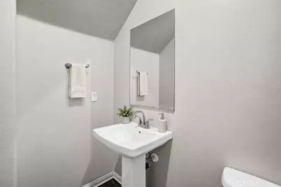475 Meyer, Upland, CA 91786 - Photo 6