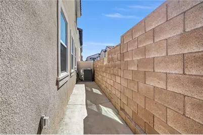475 Meyer, Upland, CA 91786 - Photo 16