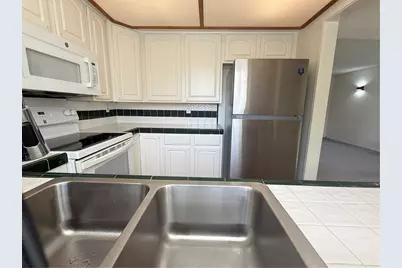 22900 Nadine Circle #A, Torrance, CA 90505 - Photo 10