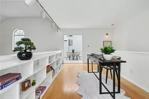 11667 Gorham, Los Angeles, CA 90049 - Photo 38