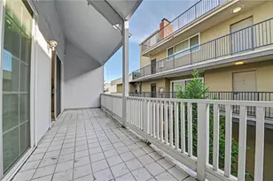 11667 Gorham, Los Angeles, CA 90049 - Photo 44