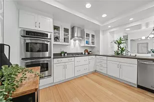11667 Gorham, Los Angeles, CA 90049 - Photo 18