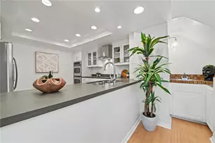11667 Gorham, Los Angeles, CA 90049 - Photo 16