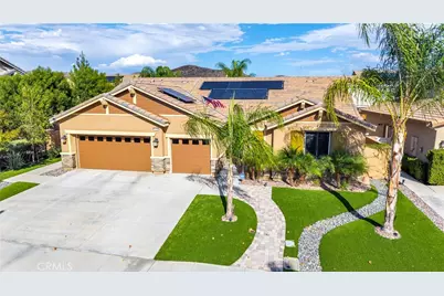 30208 Sutton Court, Menifee, CA 92584 - Photo 2