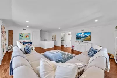 1915 Leeward, Newport Beach, CA 92660 - Photo 30