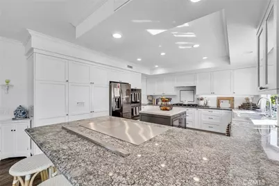 1915 Leeward, Newport Beach, CA 92660 - Photo 16