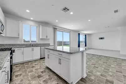 27400 Golden Nugget St, Menifee, CA 92586 - Photo 12