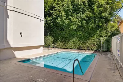860 S Lucerne #103, Los Angeles, CA 90005 - Photo 24