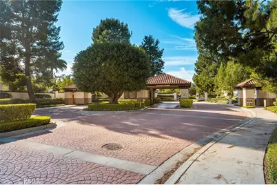 11739 Willard Avenue, Tustin, CA 92782 - Photo 2
