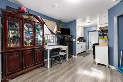 907 E 109th, Los Angeles, CA 90059 - Photo 14