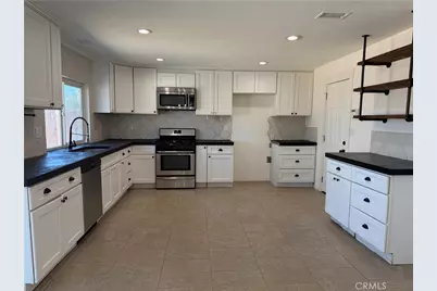 21360 Sandia, Apple Valley, CA 92308 - Photo 4