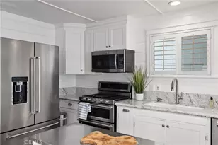 264 Mayflower, Newport Beach, CA 92660 - Photo 22