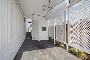 264 Mayflower, Newport Beach, CA 92660 - Photo 10