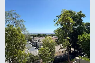 16 Torres Pointe, Aliso Viejo, CA 92656 - Photo 2