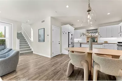107 Messenger, Irvine, CA 92618 - Photo 6