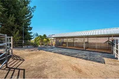 28151 Modjeska Grade Road, Modjeska Canyon, CA 92676 - Photo 10