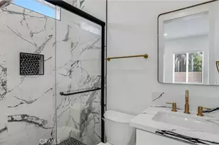 1822 Pomona, Costa Mesa, CA 92627 - Photo 20