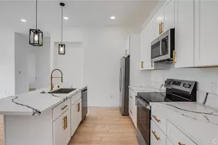 1822 Pomona, Costa Mesa, CA 92627 - Photo 10
